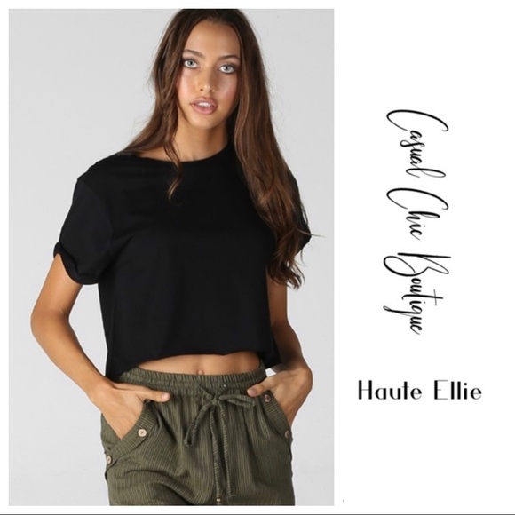 CeCe- Rolled Hem Crop Tee - Picture 2 of 4